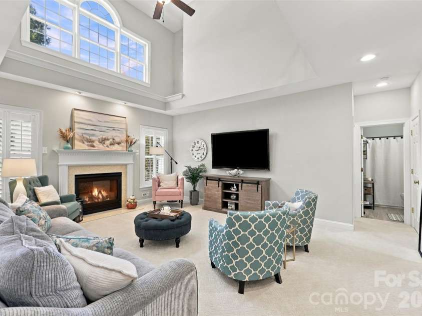 15502 Tolliver Drive, Charlotte, NC 28277.  MLS# CAR4433498, YatesRealty ID 56825. 
