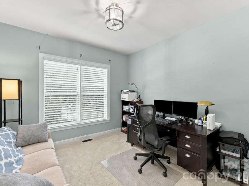 15502 Tolliver Drive, Charlotte, NC 28277.  MLS# CAR4433498, YatesRealty ID 56825. 