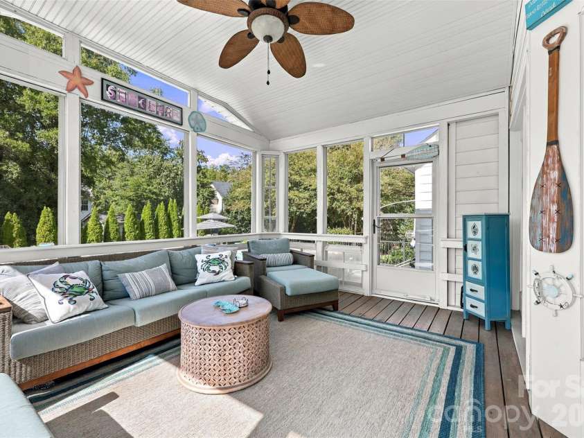 15502 Tolliver Drive, Charlotte, NC 28277.  MLS# CAR4433498, YatesRealty ID 56825. 