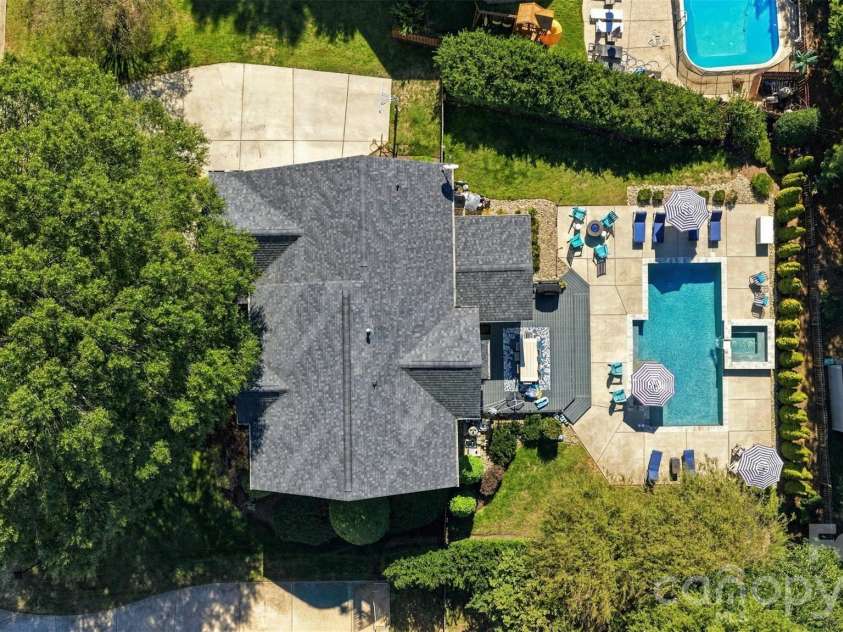 15502 Tolliver Drive, Charlotte, NC 28277.  MLS# CAR4433498, YatesRealty ID 56825. 