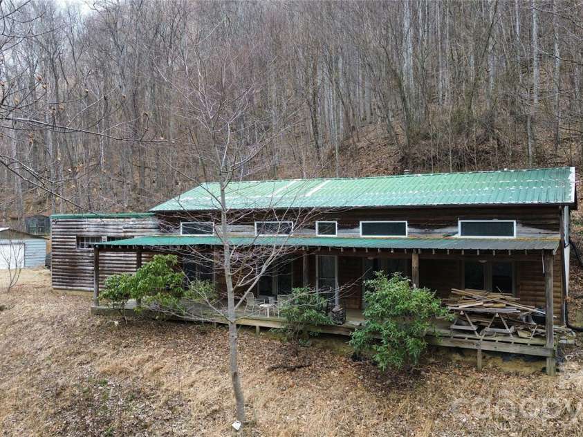 17619 Nc 209 Highway, Hot Springs, NC 28743.  MLS# CAR4359158, YatesRealty ID 56829. 