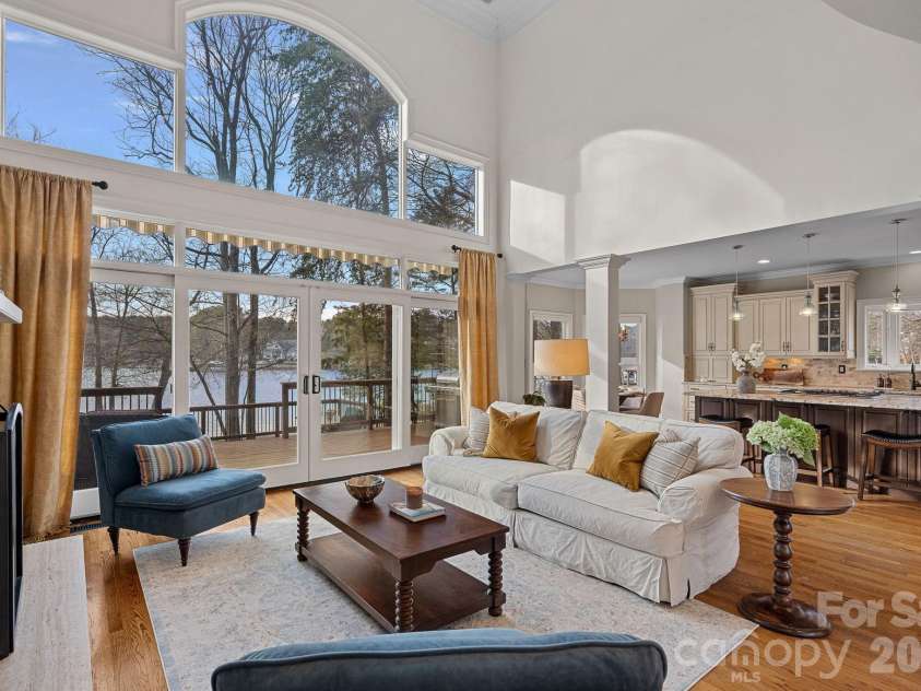 124 Cedar Bluff Lane, Mooresville, NC 28117.  MLS# CAR4346141, YatesRealty ID 5683. 