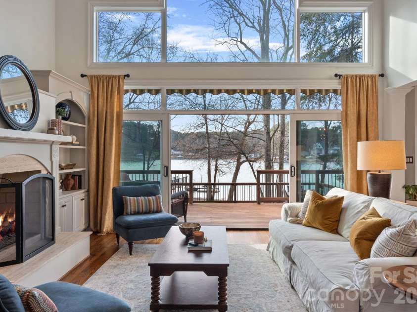 124 Cedar Bluff Lane, Mooresville, NC 28117.  MLS# CAR4346141, YatesRealty ID 5683. 