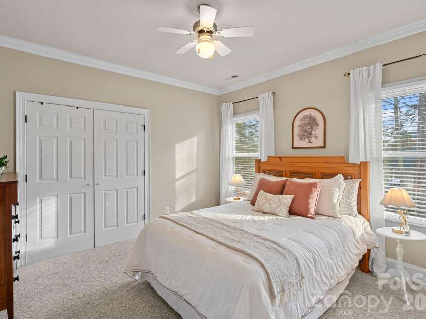 124 Cedar Bluff Lane, Mooresville, NC 28117.  MLS# CAR4346141, YatesRealty ID 5683. 