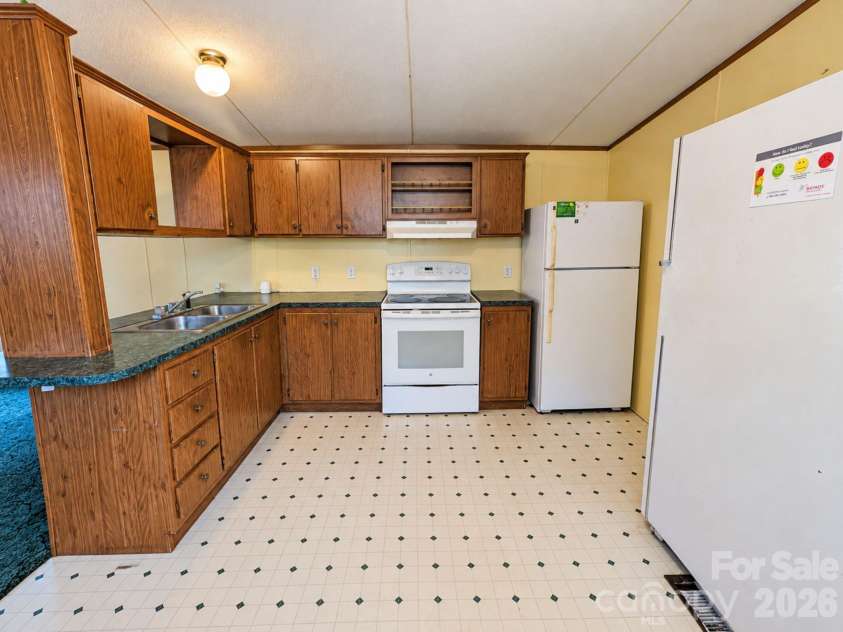 5954 Oakridge Road, Clover, SC 29710.  MLS# CAR4433959, YatesRealty ID 56834. 
