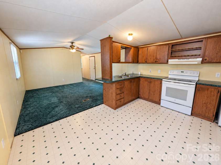 5954 Oakridge Road, Clover, SC 29710.  MLS# CAR4433959, YatesRealty ID 56834. 
