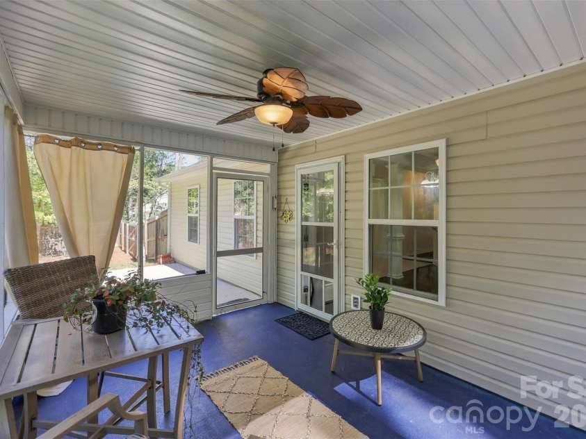 123 Sherham Way, Rock Hill, SC 29732.  MLS# CAR4432318, YatesRealty ID 56836. 