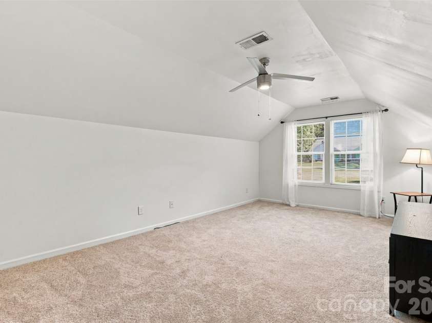 123 Sherham Way, Rock Hill, SC 29732.  MLS# CAR4432318, YatesRealty ID 56836. Bonus Room