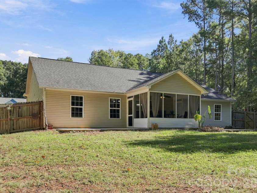 123 Sherham Way, Rock Hill, SC 29732.  MLS# CAR4432318, YatesRealty ID 56836. Large backyard with fence for privacy, pets, and entertaining.
