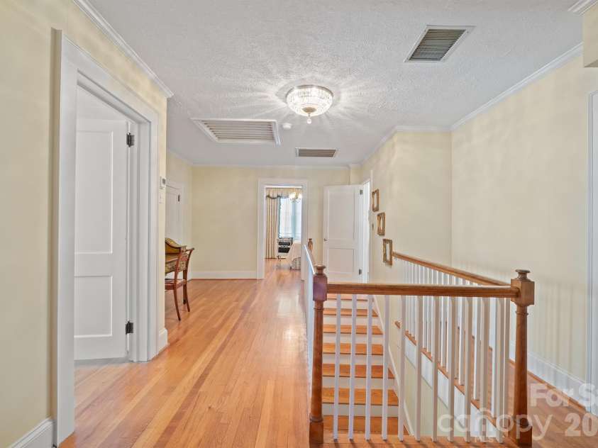 618 Aspen Street, Lincolnton, NC 28092.  MLS# CAR4419967, YatesRealty ID 56843. 