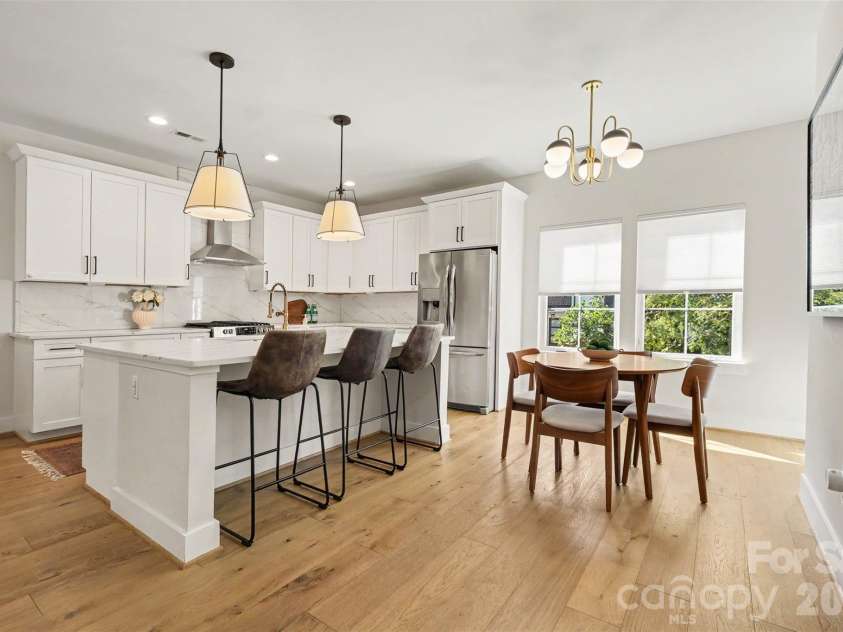 1713 Mimosa Avenue, Charlotte, NC 28205.  MLS# CAR4429239, YatesRealty ID 56845. 