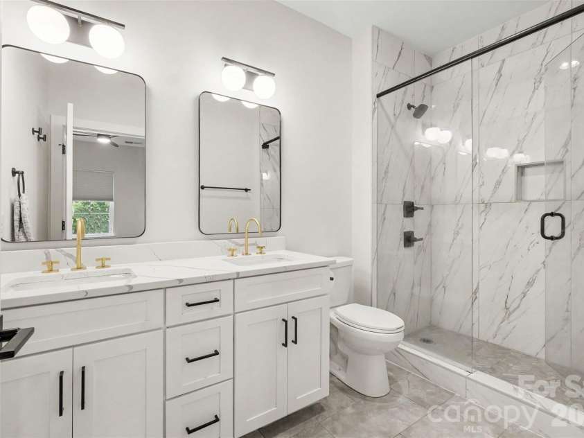 1713 Mimosa Avenue, Charlotte, NC 28205.  MLS# CAR4429239, YatesRealty ID 56845. 