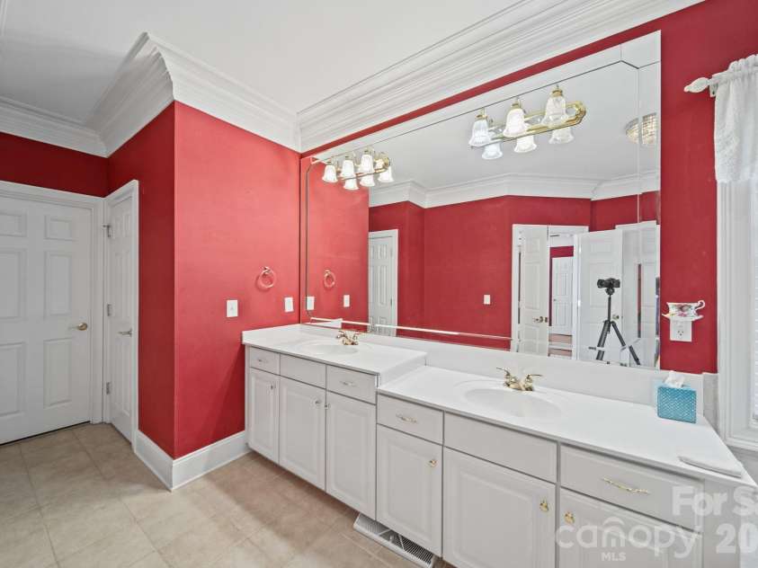 2793 Harlinsdale Drive, Rock Hill, SC 29732.  MLS# CAR4434798, YatesRealty ID 56848. 