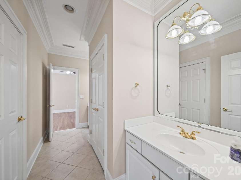 2793 Harlinsdale Drive, Rock Hill, SC 29732.  MLS# CAR4434798, YatesRealty ID 56848. 