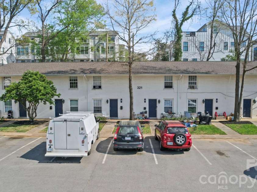 315 Gardner Avenue, Charlotte, NC 28208.  MLS# CAR4361154, YatesRealty ID 5685. 