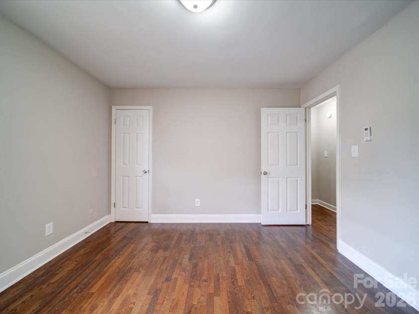 315 Gardner Avenue, Charlotte, NC 28208.  MLS# CAR4361154, YatesRealty ID 5685. 