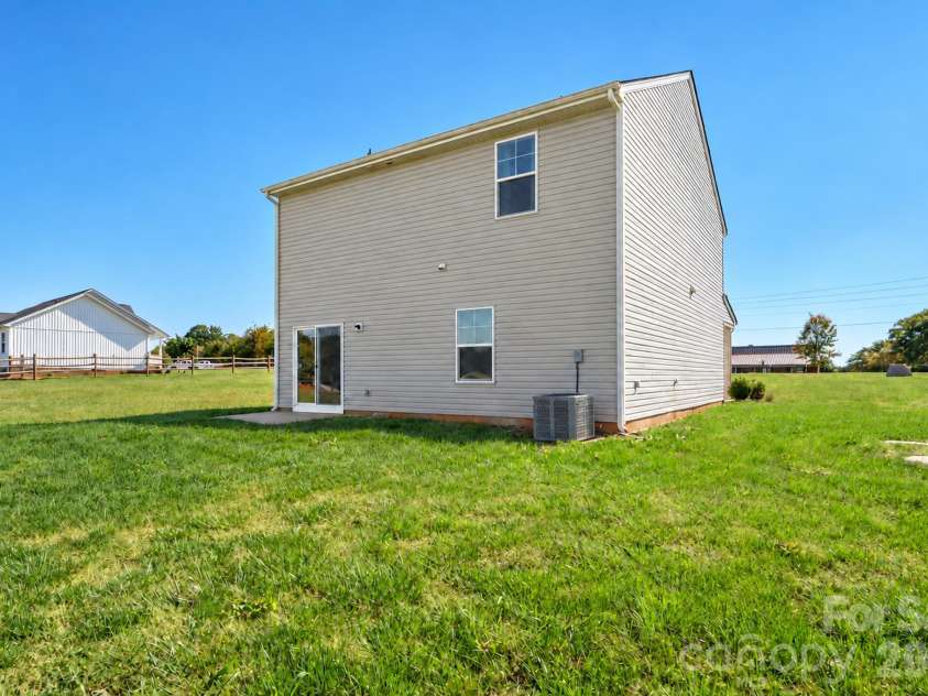 5017 Ritchie Road, Lincolnton, NC 28092.  MLS# CAR4434781, YatesRealty ID 56851. 