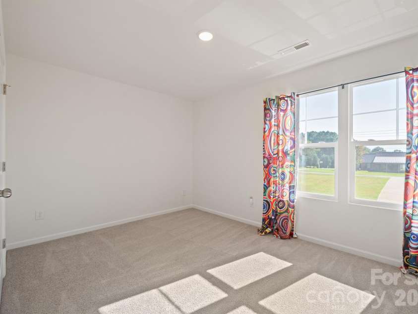 5017 Ritchie Road, Lincolnton, NC 28092.  MLS# CAR4434781, YatesRealty ID 56851. 