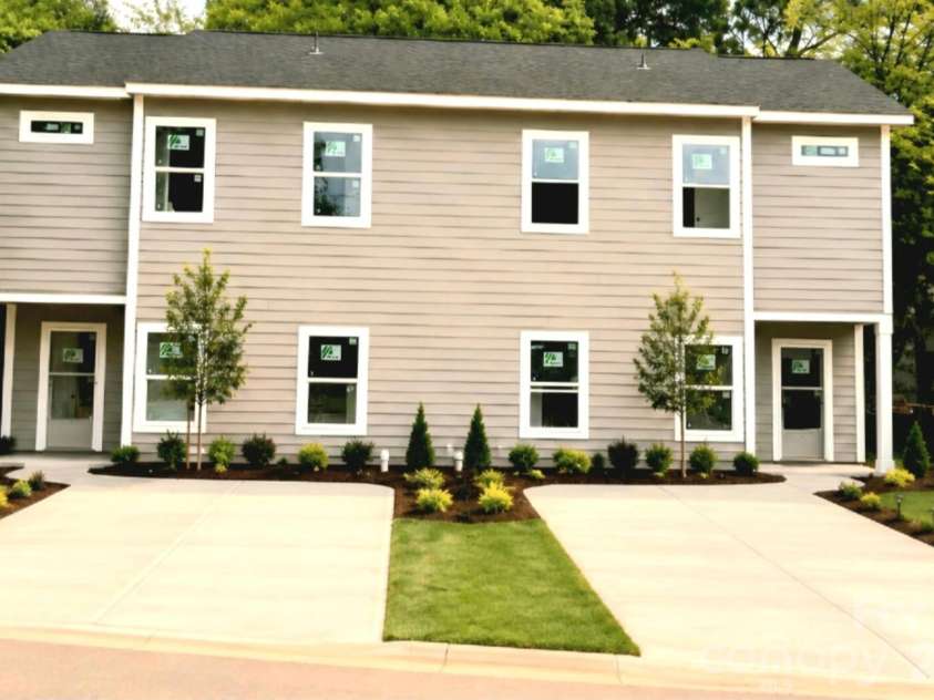 1117 Tennyson Street, Charlotte, NC 28208.  MLS# CAR4434804, YatesRealty ID 56855. 