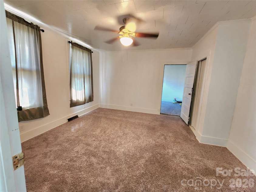 317 Kerr Street, Concord, NC 28025.  MLS# CAR4435171, YatesRealty ID 56856. 