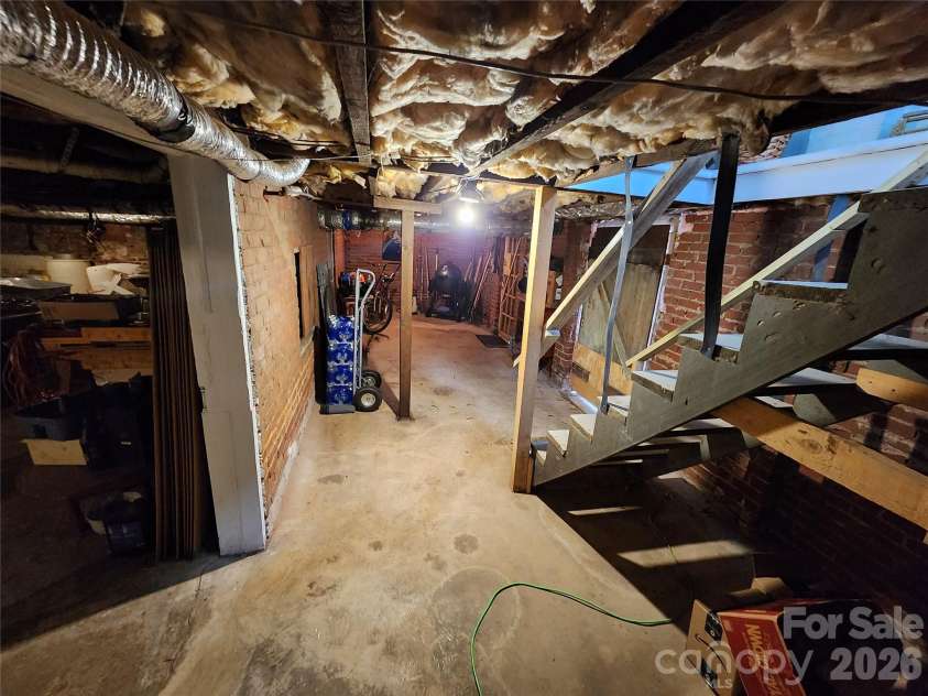 317 Kerr Street, Concord, NC 28025.  MLS# CAR4435171, YatesRealty ID 56856. 