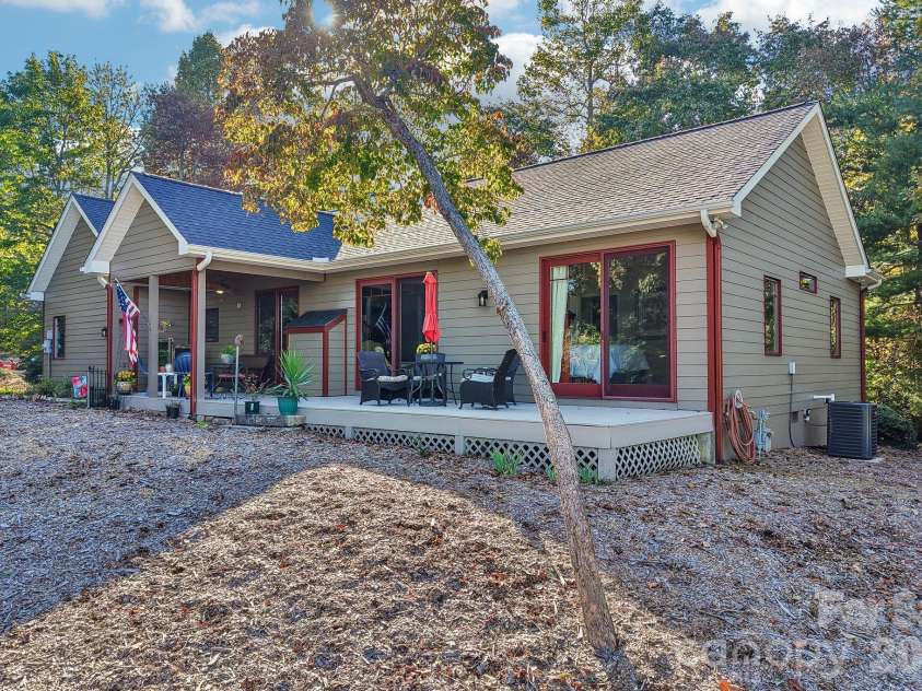 411 Alta Circle, Laurel Park, NC 28739.  MLS# CAR4434282, YatesRealty ID 56858. 