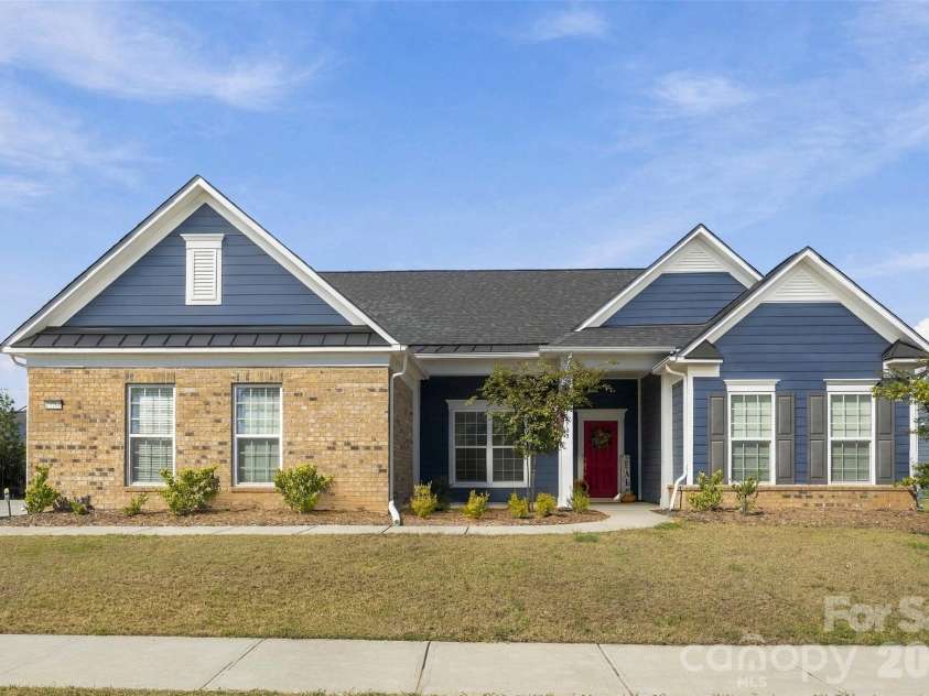 13709 Berkley Avenue, Huntersville, NC 28078.  MLS# CAR4435149, YatesRealty ID 56859. 