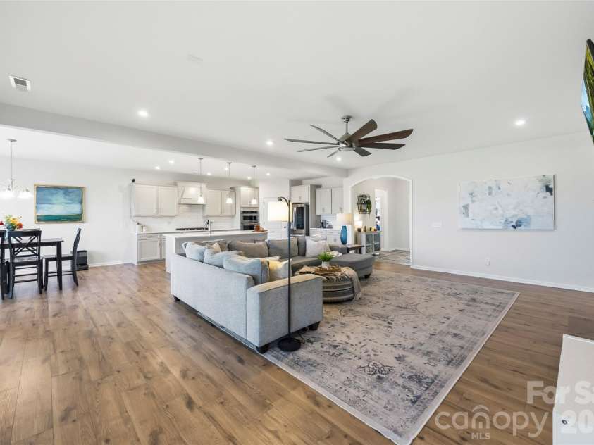13709 Berkley Avenue, Huntersville, NC 28078.  MLS# CAR4435149, YatesRealty ID 56859. 