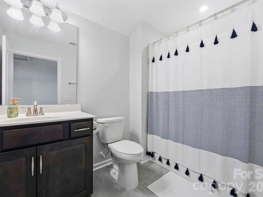 13709 Berkley Avenue, Huntersville, NC 28078.  MLS# CAR4435149, YatesRealty ID 56859. 
