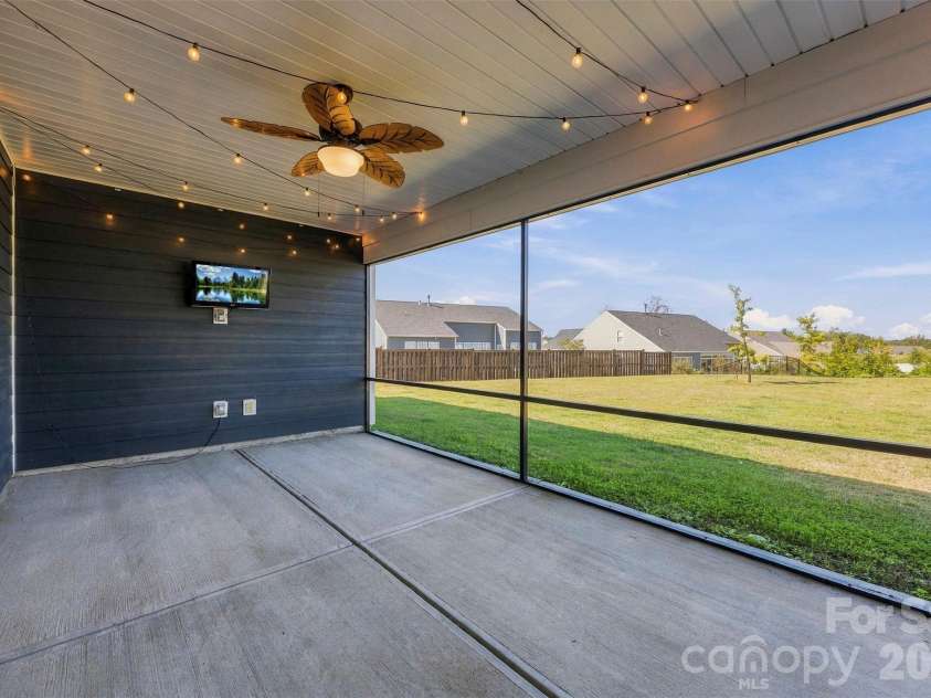 13709 Berkley Avenue, Huntersville, NC 28078.  MLS# CAR4435149, YatesRealty ID 56859. 