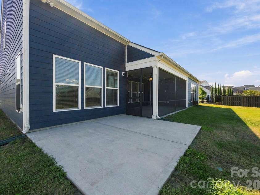 13709 Berkley Avenue, Huntersville, NC 28078.  MLS# CAR4435149, YatesRealty ID 56859. 