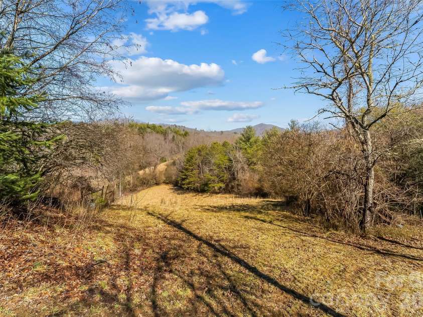350 Sandy Bottom Road, Marshall, NC 28753.  MLS# CAR4351677, YatesRealty ID 5686. 