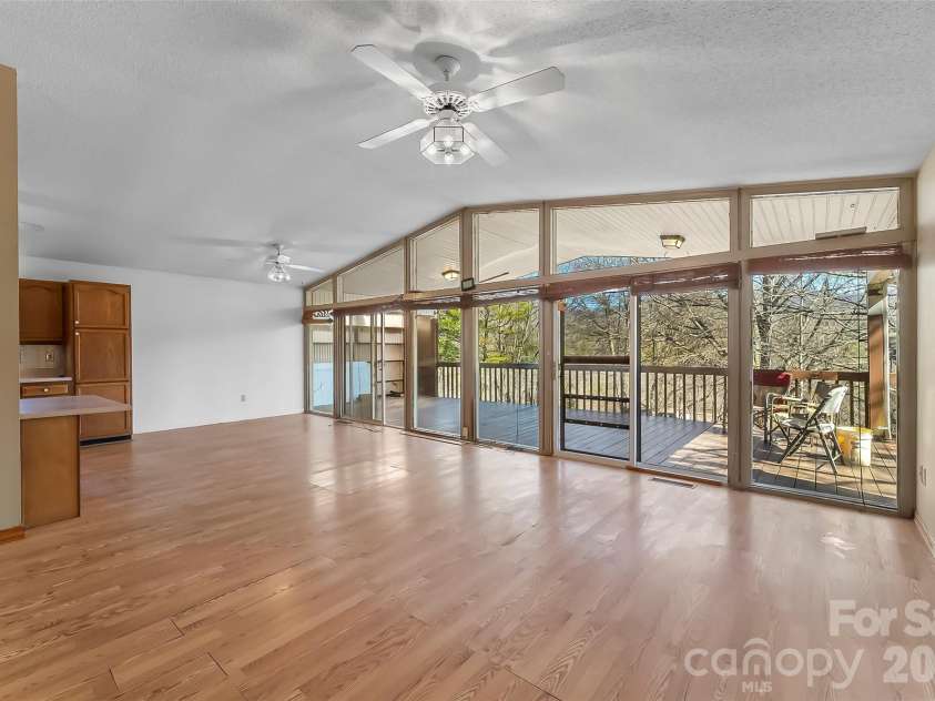 350 Sandy Bottom Road, Marshall, NC 28753.  MLS# CAR4351677, YatesRealty ID 5686. 