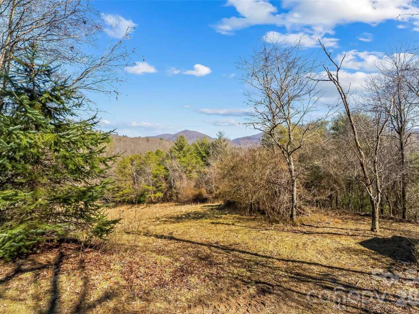 350 Sandy Bottom Road, Marshall, NC 28753.  MLS# CAR4351677, YatesRealty ID 5686. 