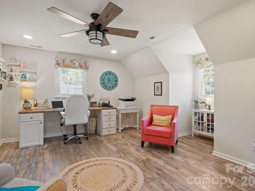 2105 Valley View Lane, Lincolnton, NC 28092.  MLS# CAR4433670, YatesRealty ID 56860. 