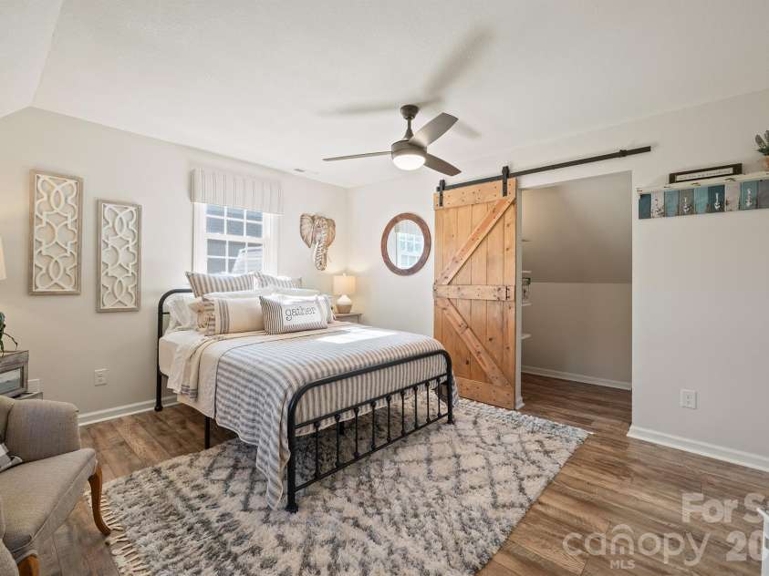 2105 Valley View Lane, Lincolnton, NC 28092.  MLS# CAR4433670, YatesRealty ID 56860. 