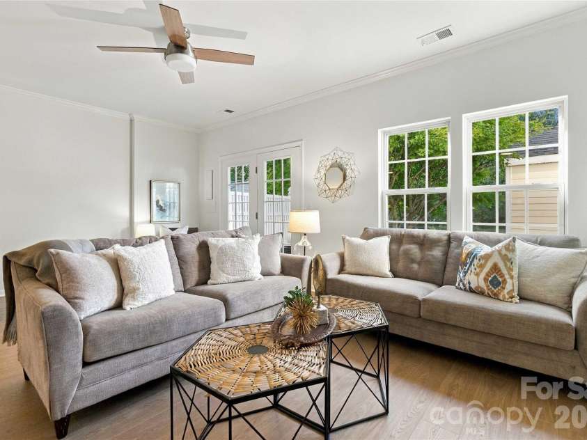 18631 Oakhurst Boulevard, Cornelius, NC 28031.  MLS# CAR4435092, YatesRealty ID 56861. New ceiling fans!
