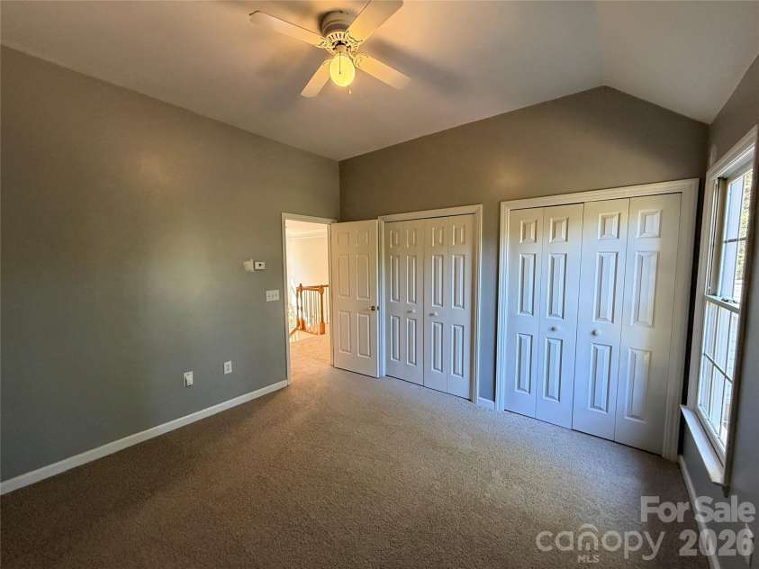 5609 Fairvista Drive, Charlotte, NC 28269.  MLS# CAR4435167, YatesRealty ID 56867. 