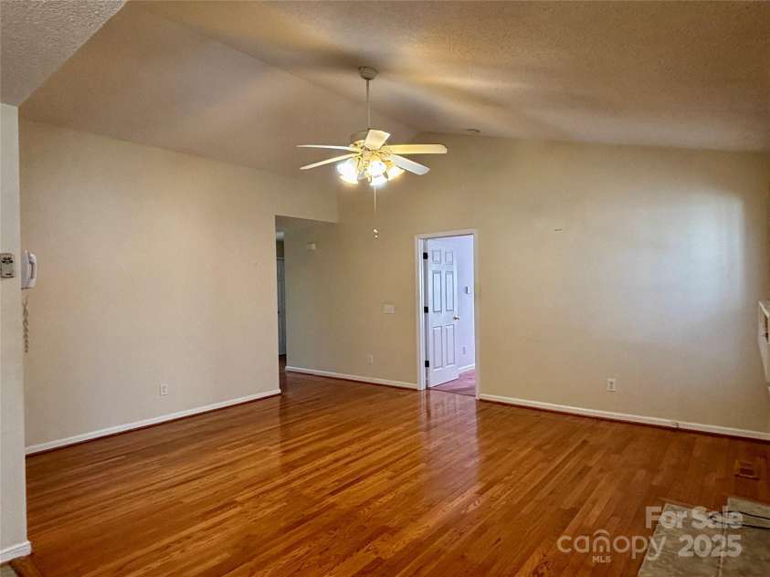 1420 28th Street, Hickory, NC 28602.  MLS# CAR4225189, YatesRealty ID 5687. 