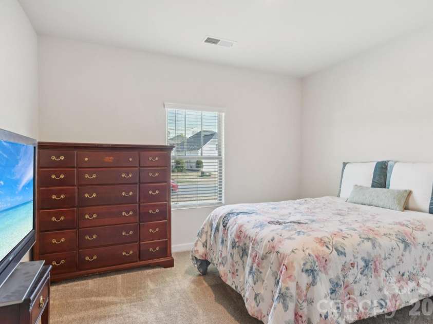 7510 Porrera Street, Charlotte, NC 28214.  MLS# CAR4355809, YatesRealty ID 5687. 