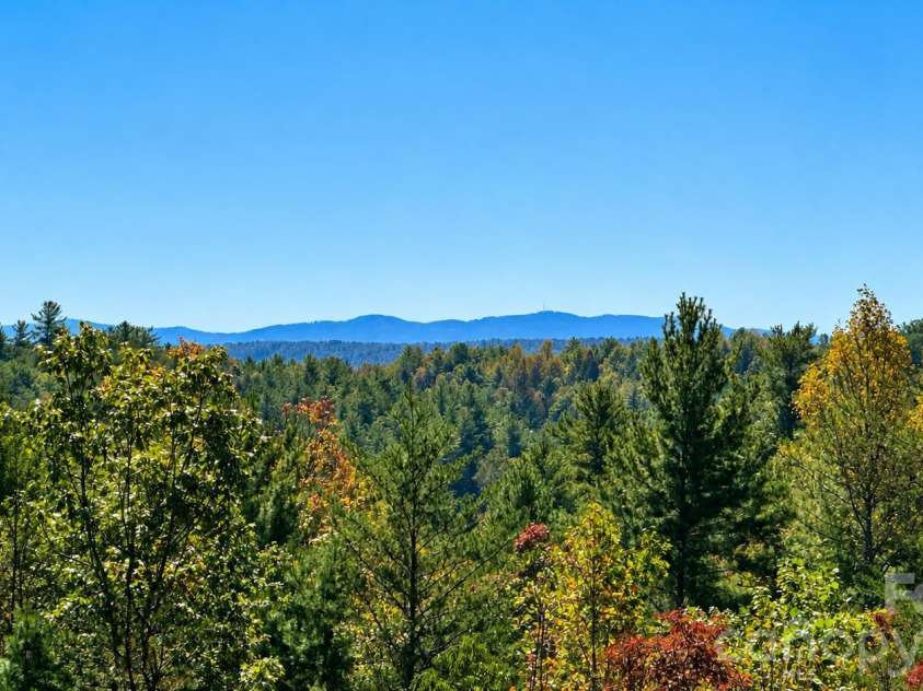 5381 Dogwood Way, Lenoir, NC 28645.  MLS# CAR4435192, YatesRealty ID 56871. 