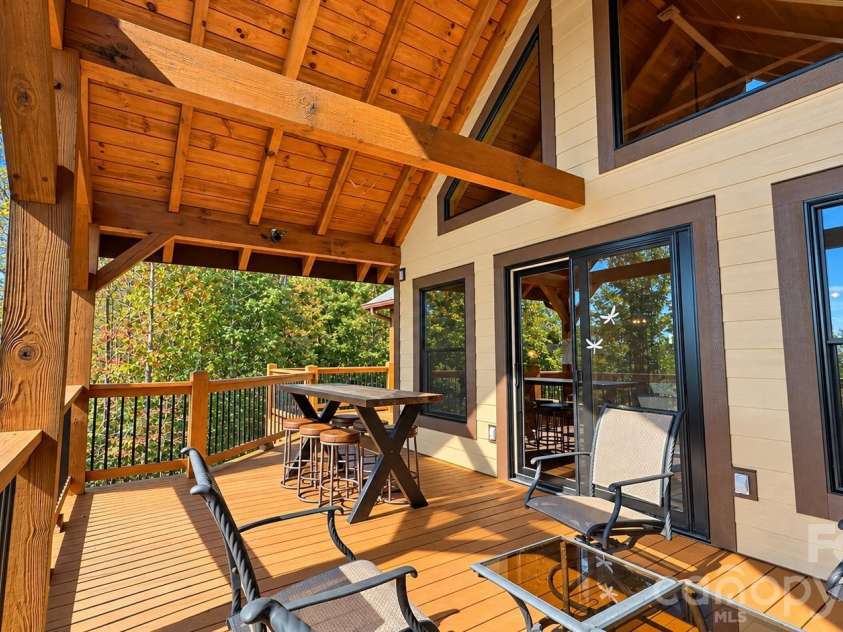 5381 Dogwood Way, Lenoir, NC 28645.  MLS# CAR4435192, YatesRealty ID 56871. 
