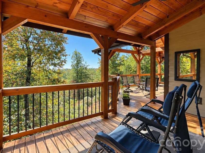 5381 Dogwood Way, Lenoir, NC 28645.  MLS# CAR4435192, YatesRealty ID 56871. 