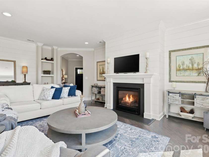2213 Lincolnshire Lane, Waxhaw, NC 28173.  MLS# CAR4429513, YatesRealty ID 56874. 