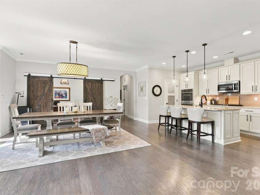 2213 Lincolnshire Lane, Waxhaw, NC 28173.  MLS# CAR4429513, YatesRealty ID 56874. 