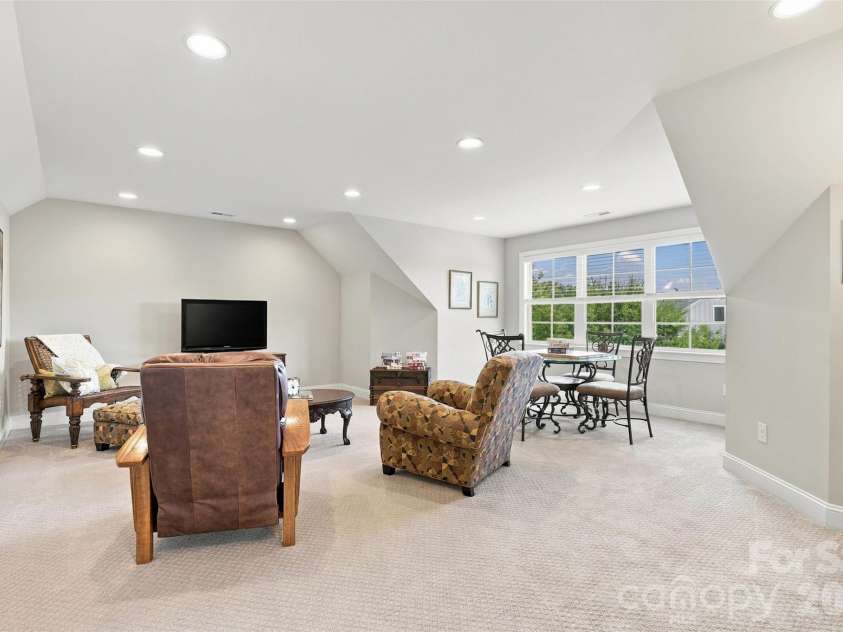 2213 Lincolnshire Lane, Waxhaw, NC 28173.  MLS# CAR4429513, YatesRealty ID 56874. 