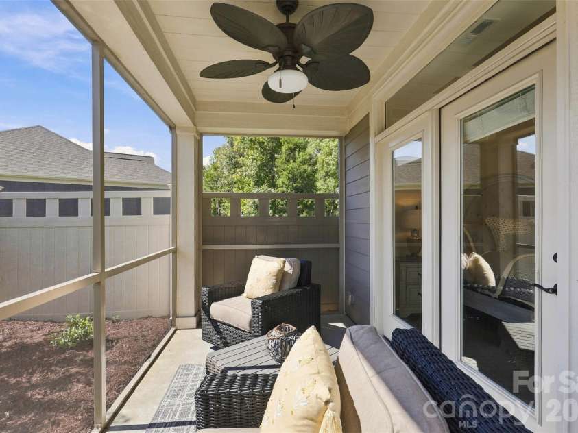 2213 Lincolnshire Lane, Waxhaw, NC 28173.  MLS# CAR4429513, YatesRealty ID 56874. 