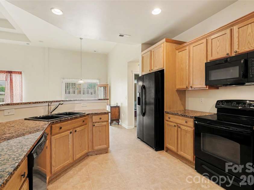 4606 Triumph Drive, Concord, NC 28027.  MLS# CAR4433545, YatesRealty ID 56875. 