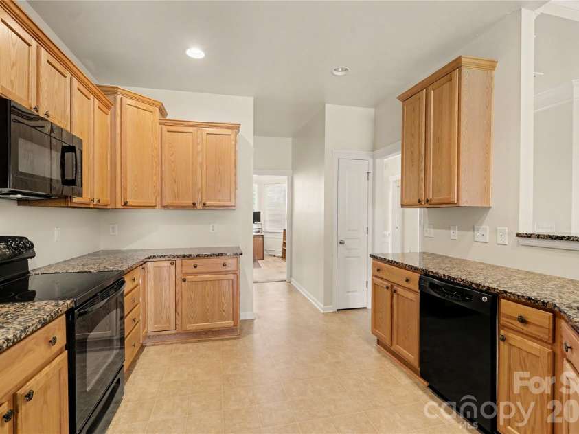4606 Triumph Drive, Concord, NC 28027.  MLS# CAR4433545, YatesRealty ID 56875. 