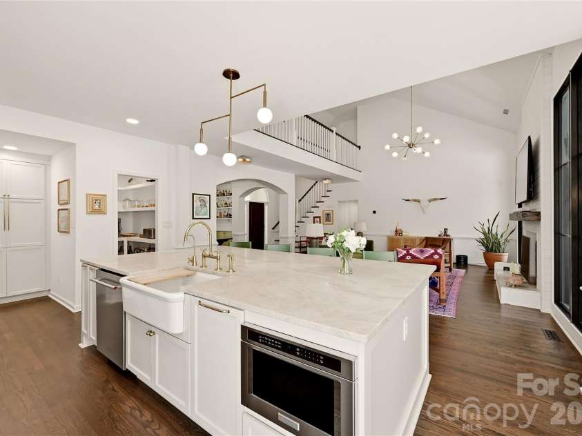 16521 Plantation Woods Drive, Charlotte, NC 28278.  MLS# CAR4434628, YatesRealty ID 56876. 